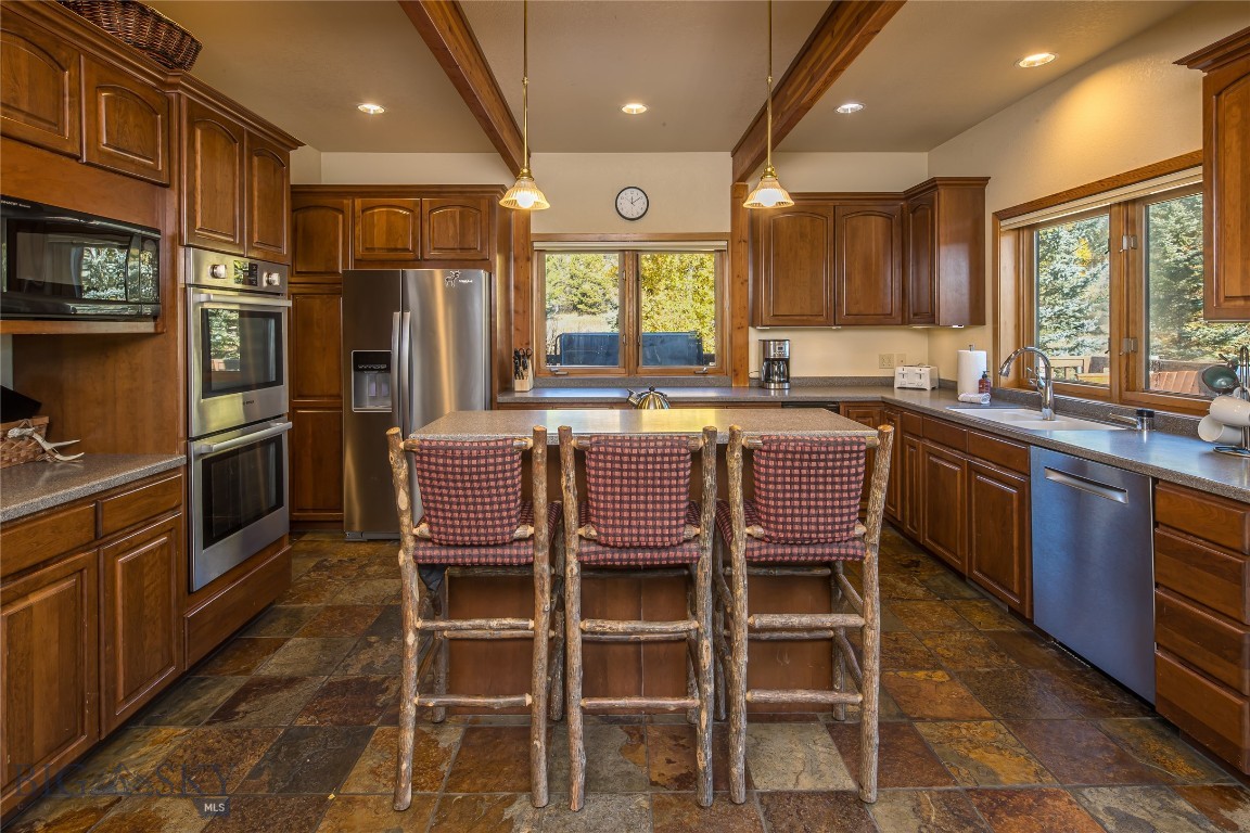 372 Chief Joseph Trail