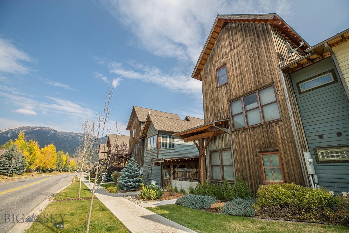167 Pheasant Tail Lane Unit B