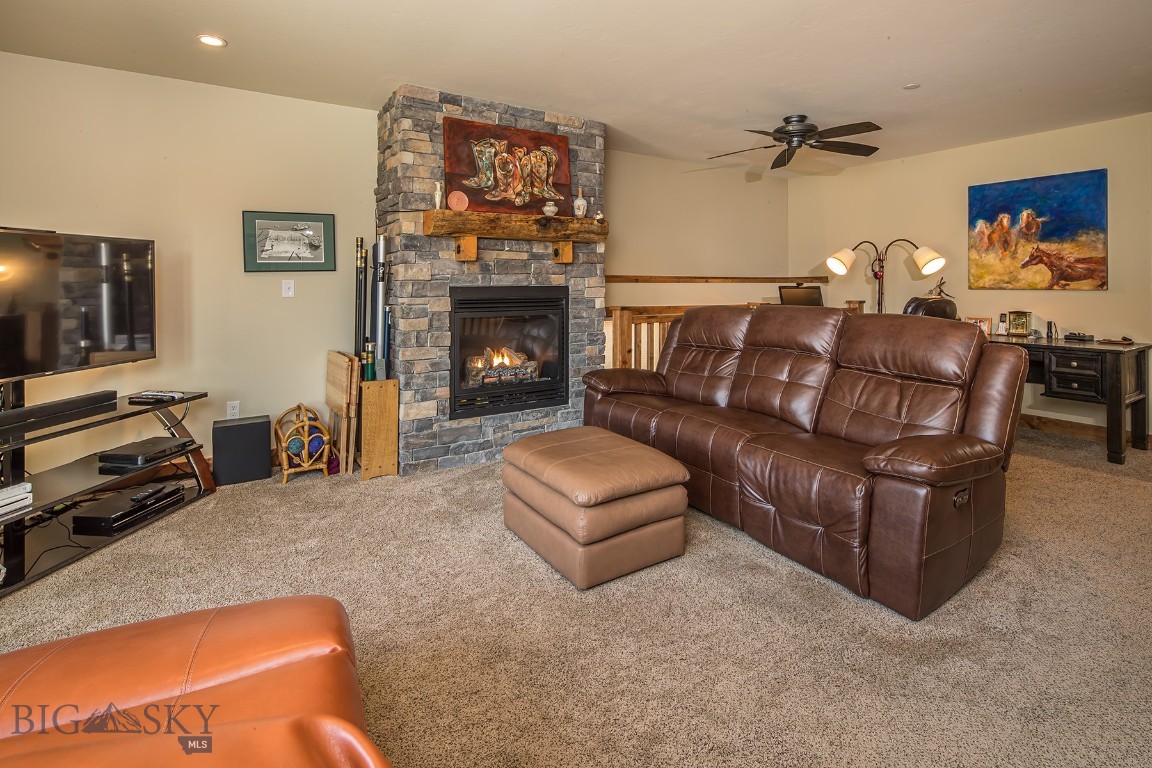 167 Pheasant Tail Lane Unit B