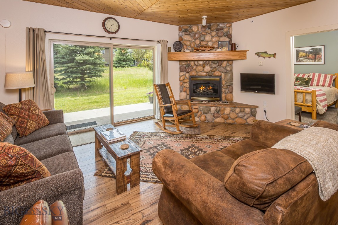 120 Firelight Drive C5