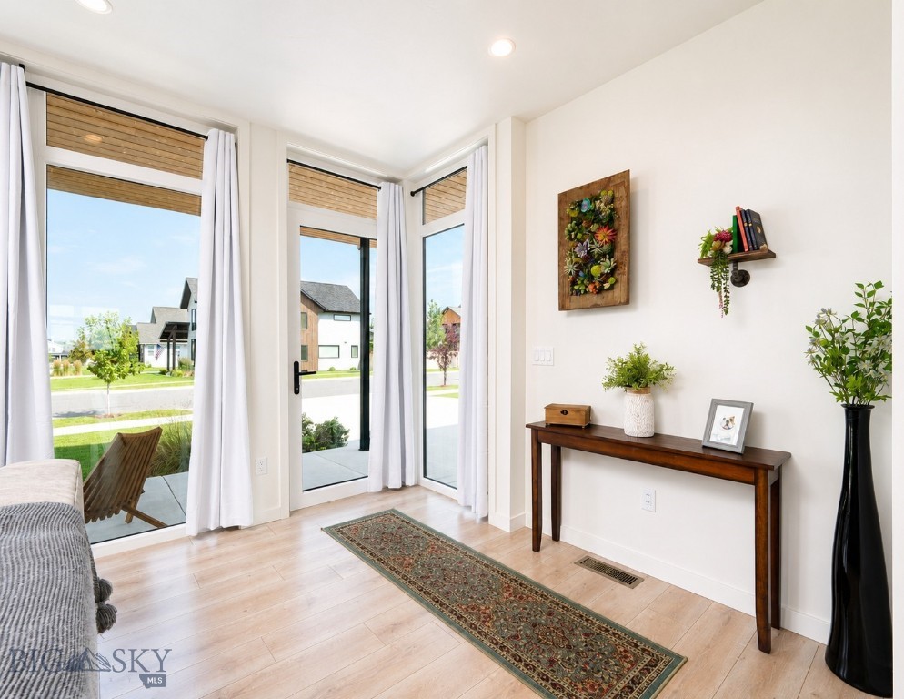 173 Lion Peak Drive