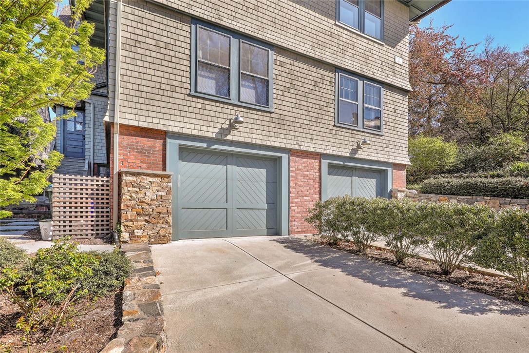 100 Meeting Street 2