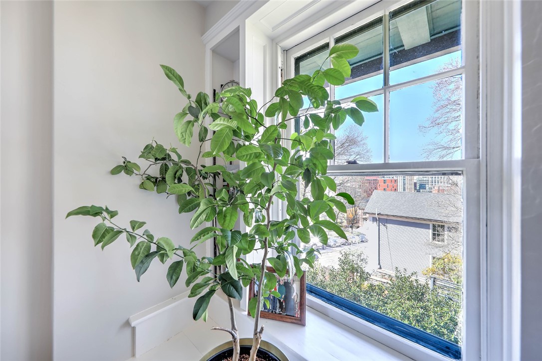 100 Meeting Street 2