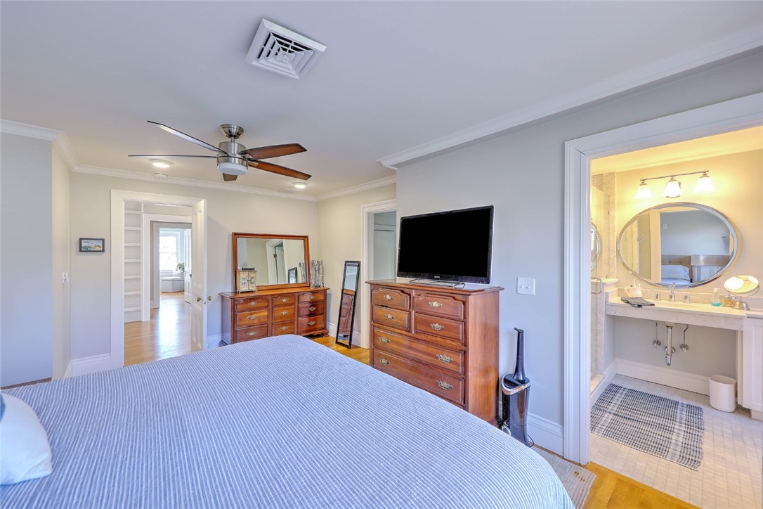 100 Meeting Street 2