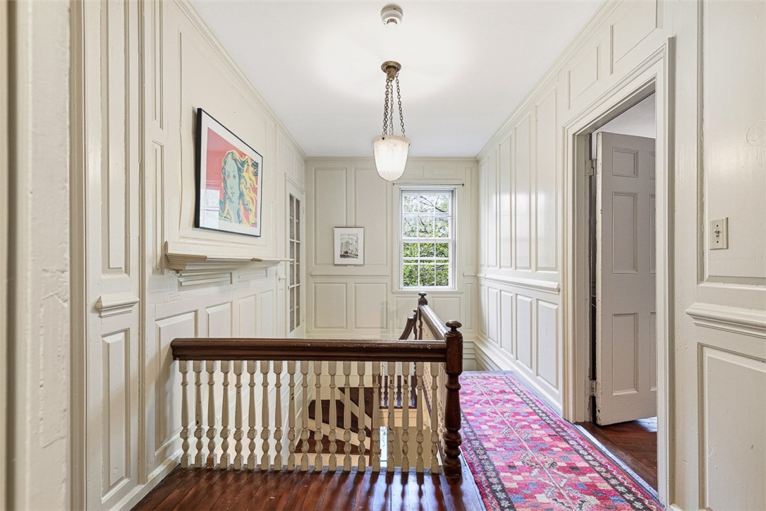 207 Williams Street 2