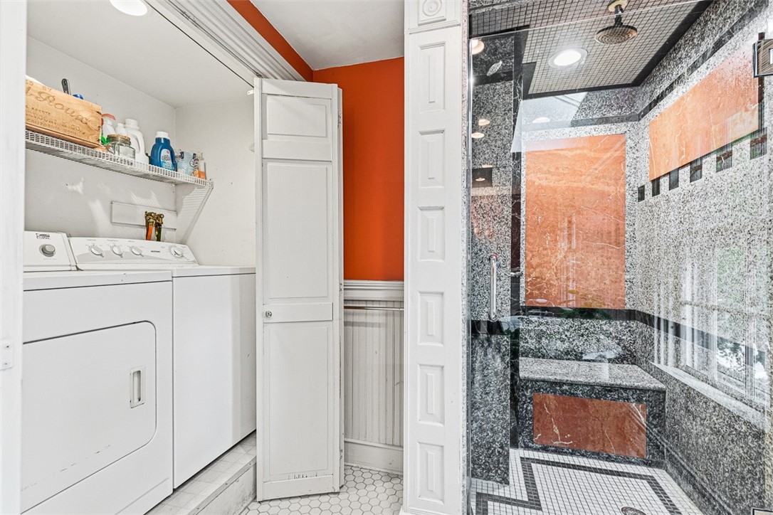 207 Williams Street 2