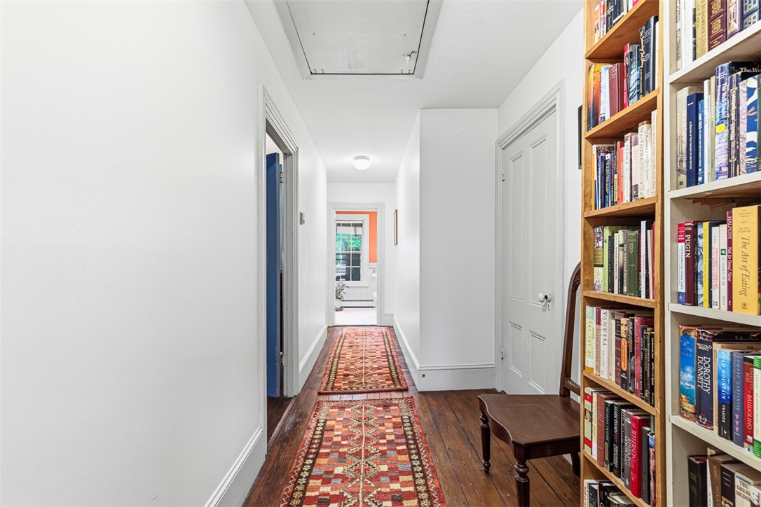 207 Williams Street 2