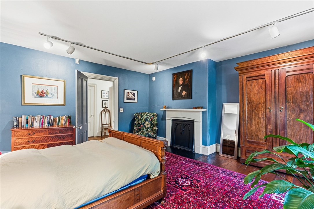 207 Williams Street 2