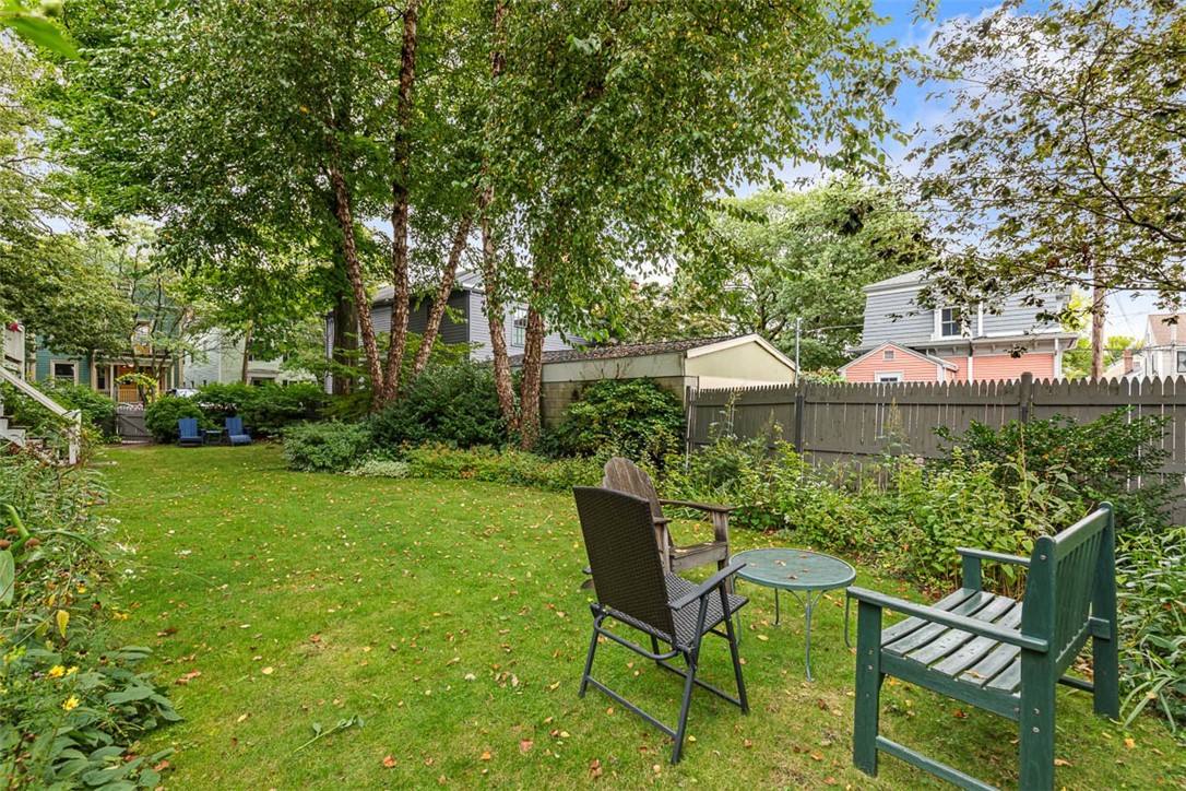 207 Williams Street 2