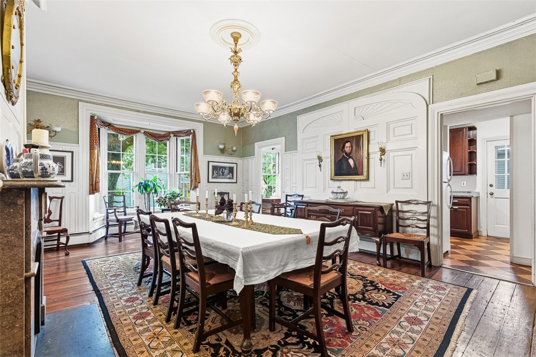 207 Williams Street 2