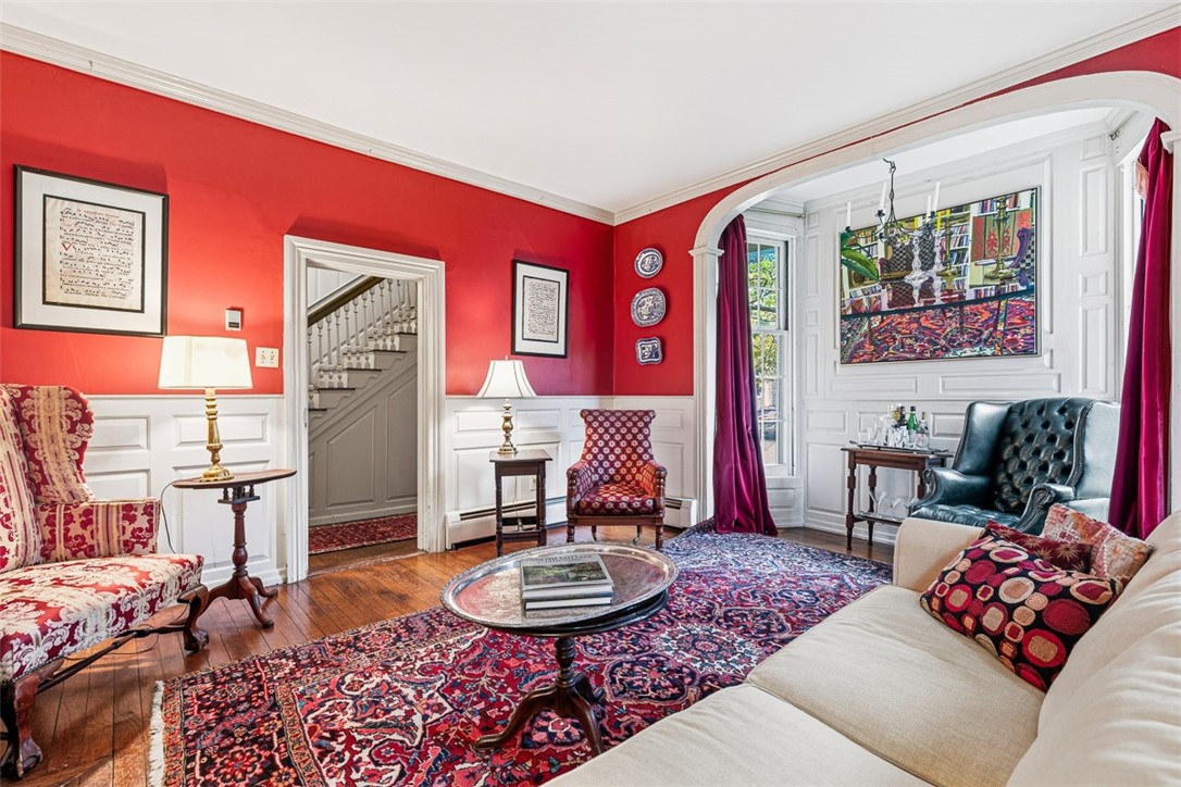 207 Williams Street 2