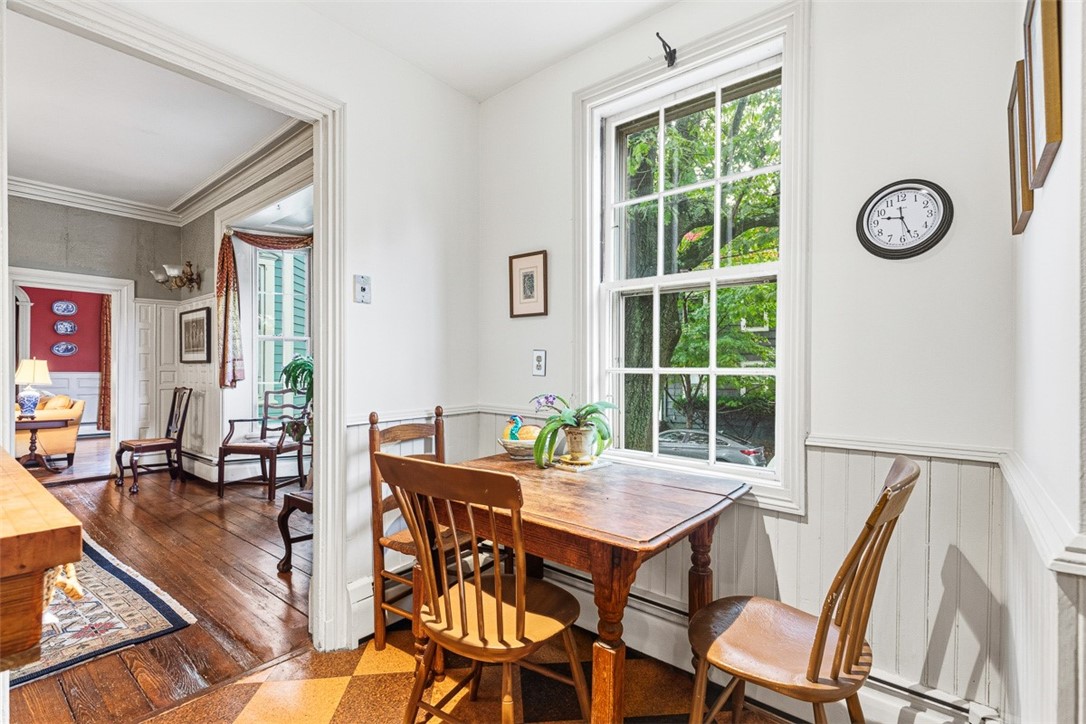 207 Williams Street 2