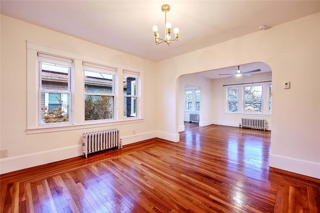 127 Evergreen Street 2