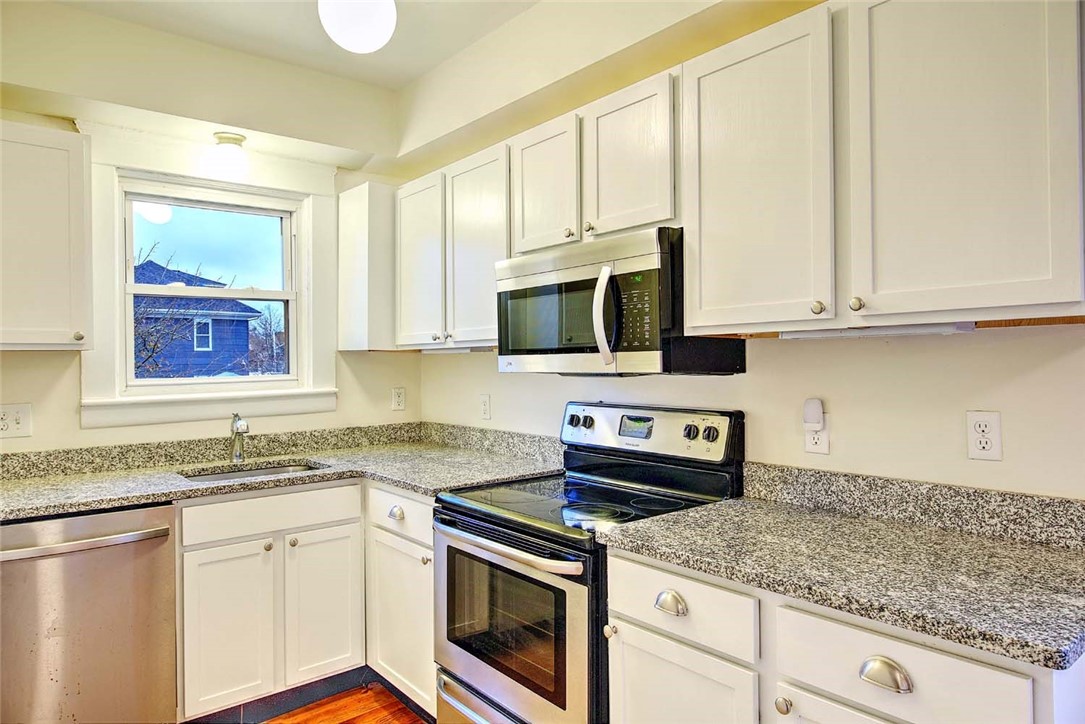 127 Evergreen Street 2