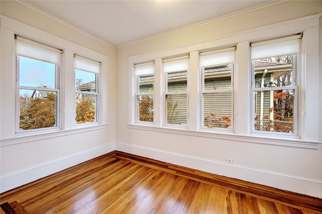 127 Evergreen Street 2