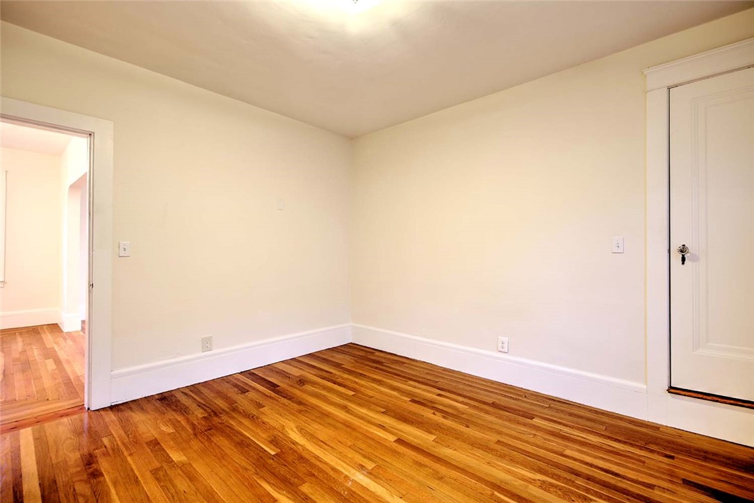 127 Evergreen Street 2