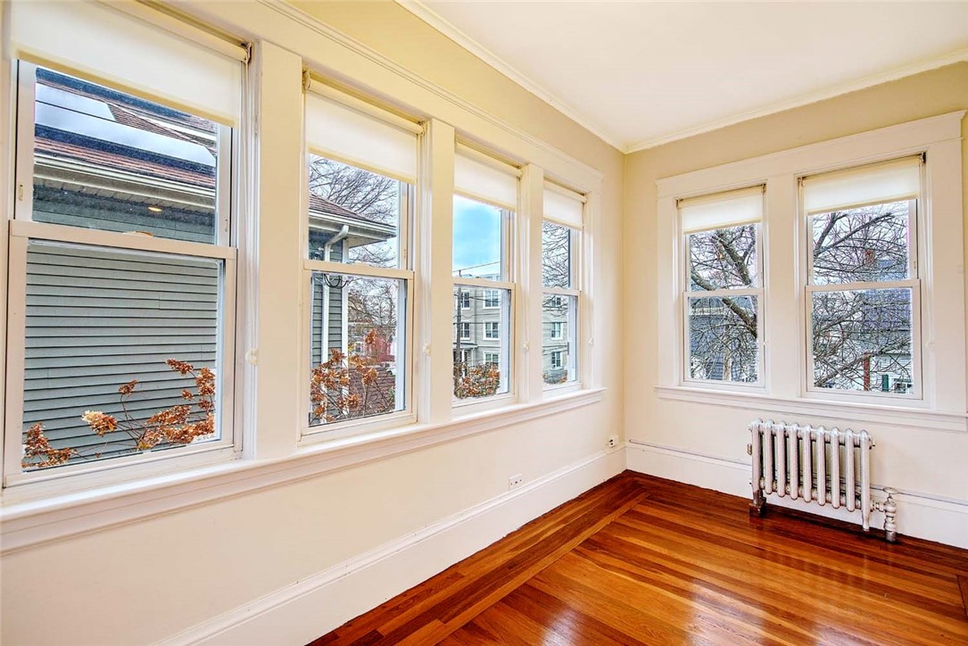 127 Evergreen Street 2