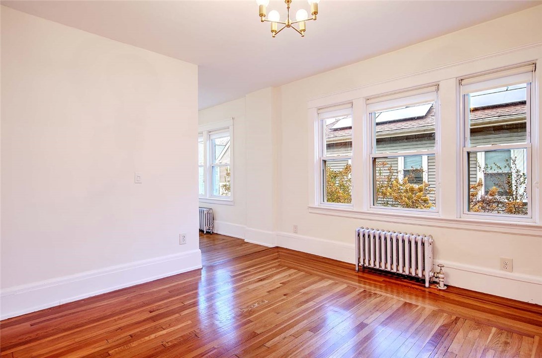 127 Evergreen Street 2