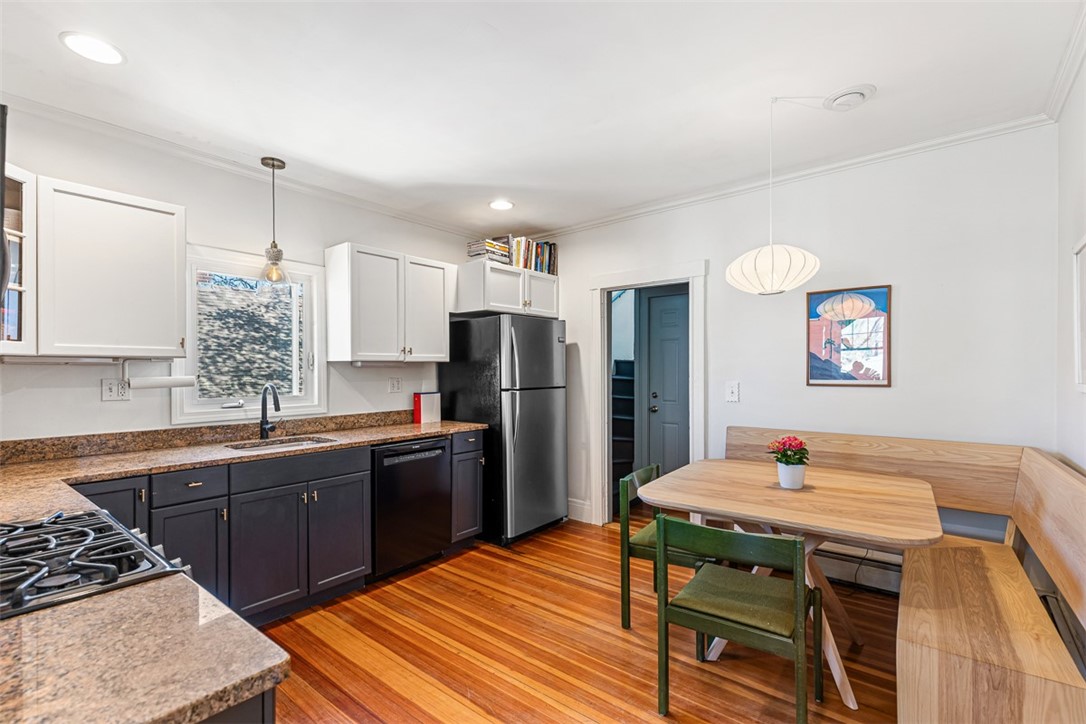 35 Exeter Street 3