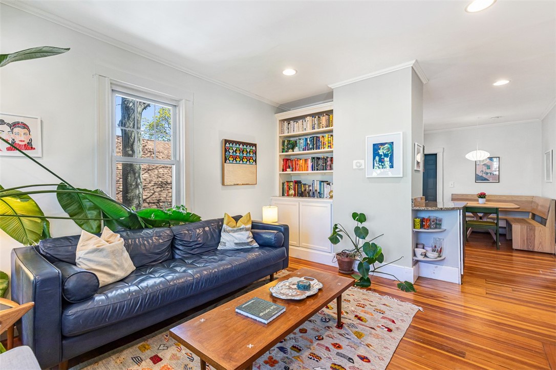 35 Exeter Street 3