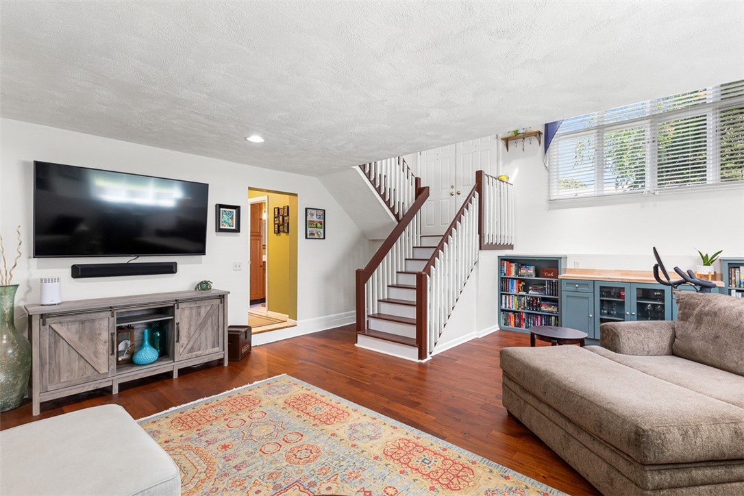63 Lynde Street