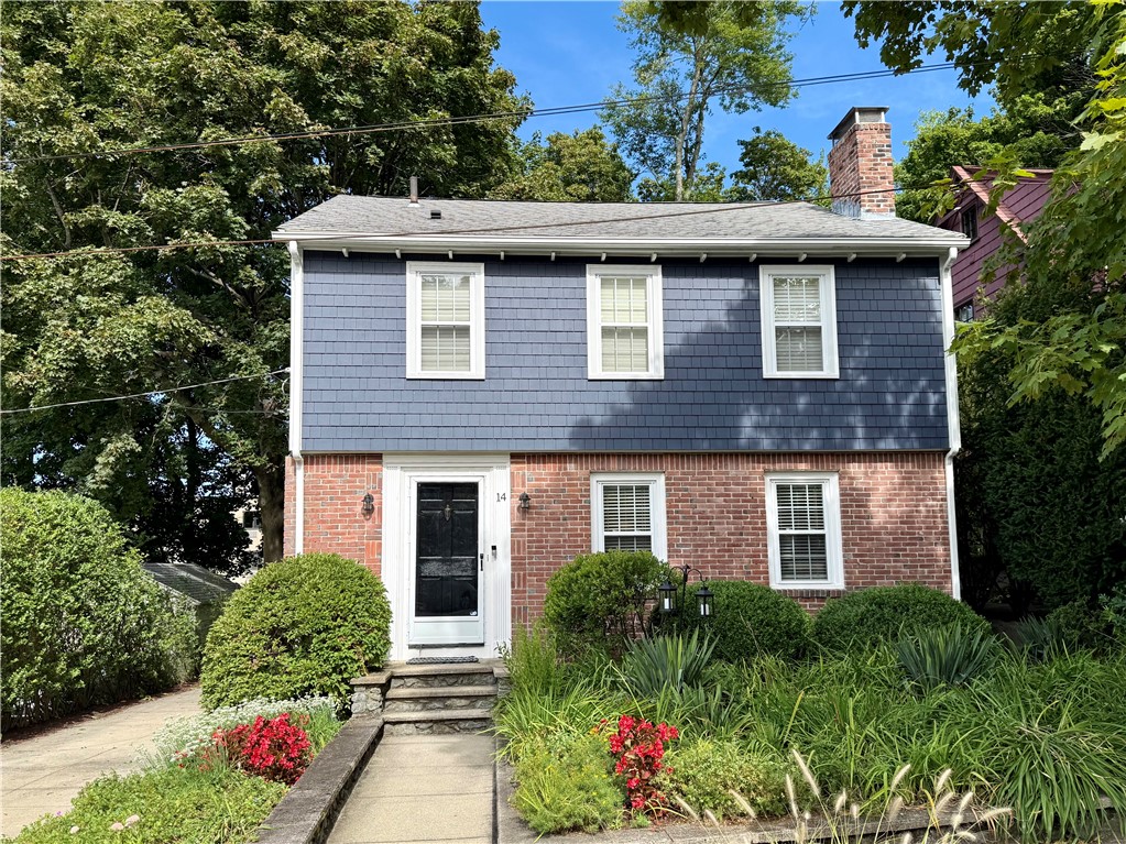 14 Creston Way