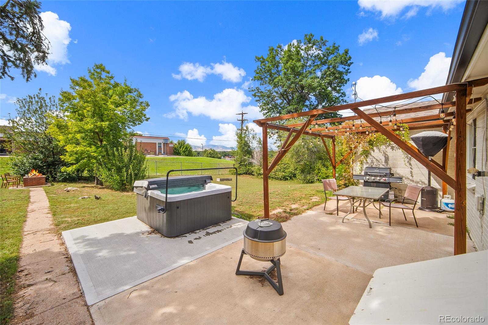 3865 Independence Court