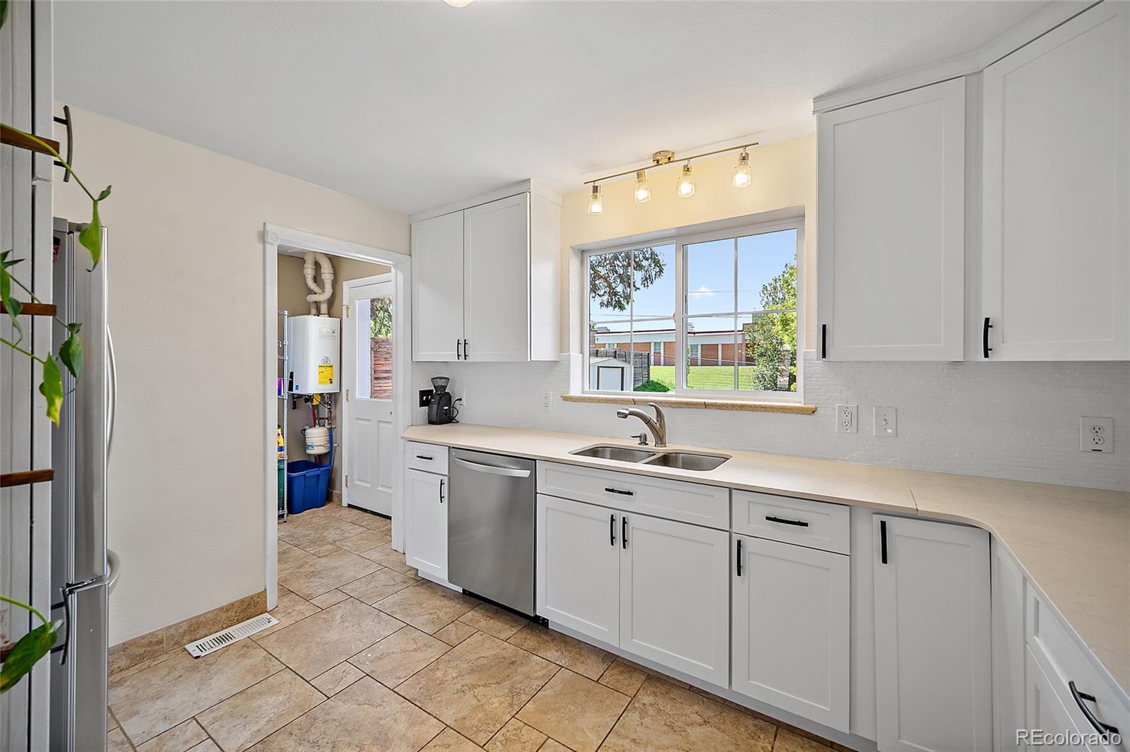 3865 Independence Court