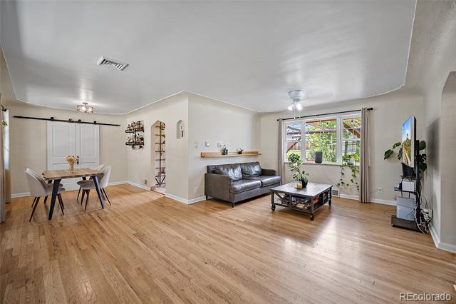 3865 Independence Court