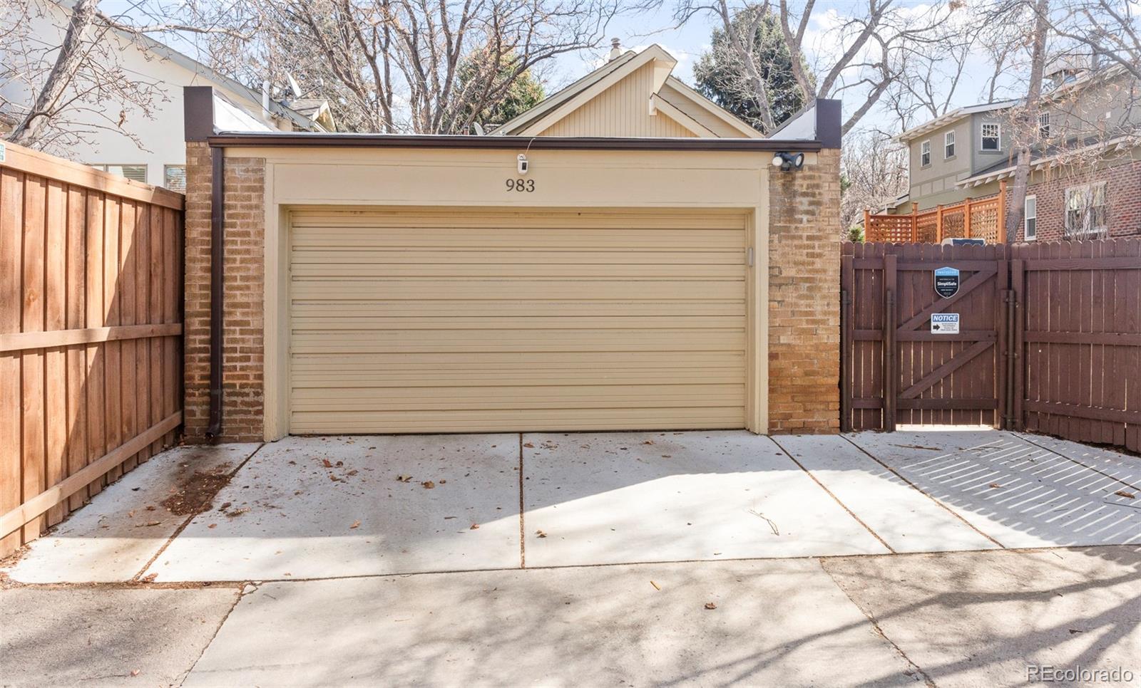 983 S Josephine Street