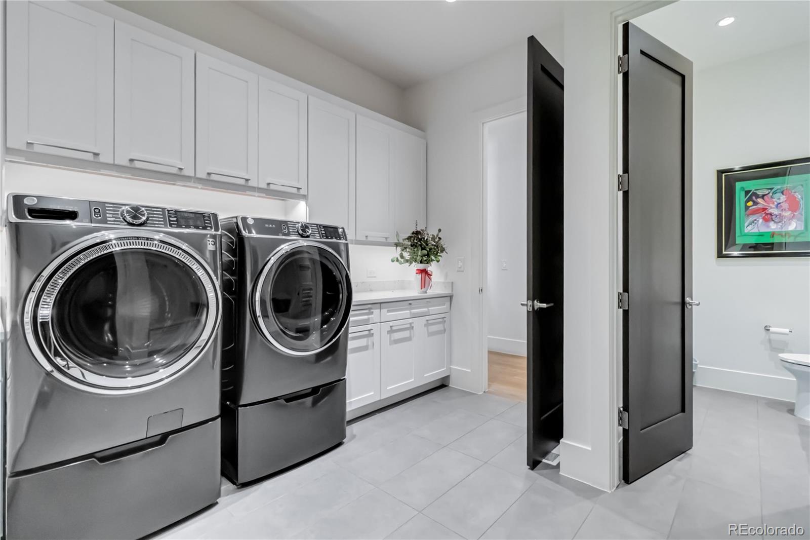 5429 S Kearney Street