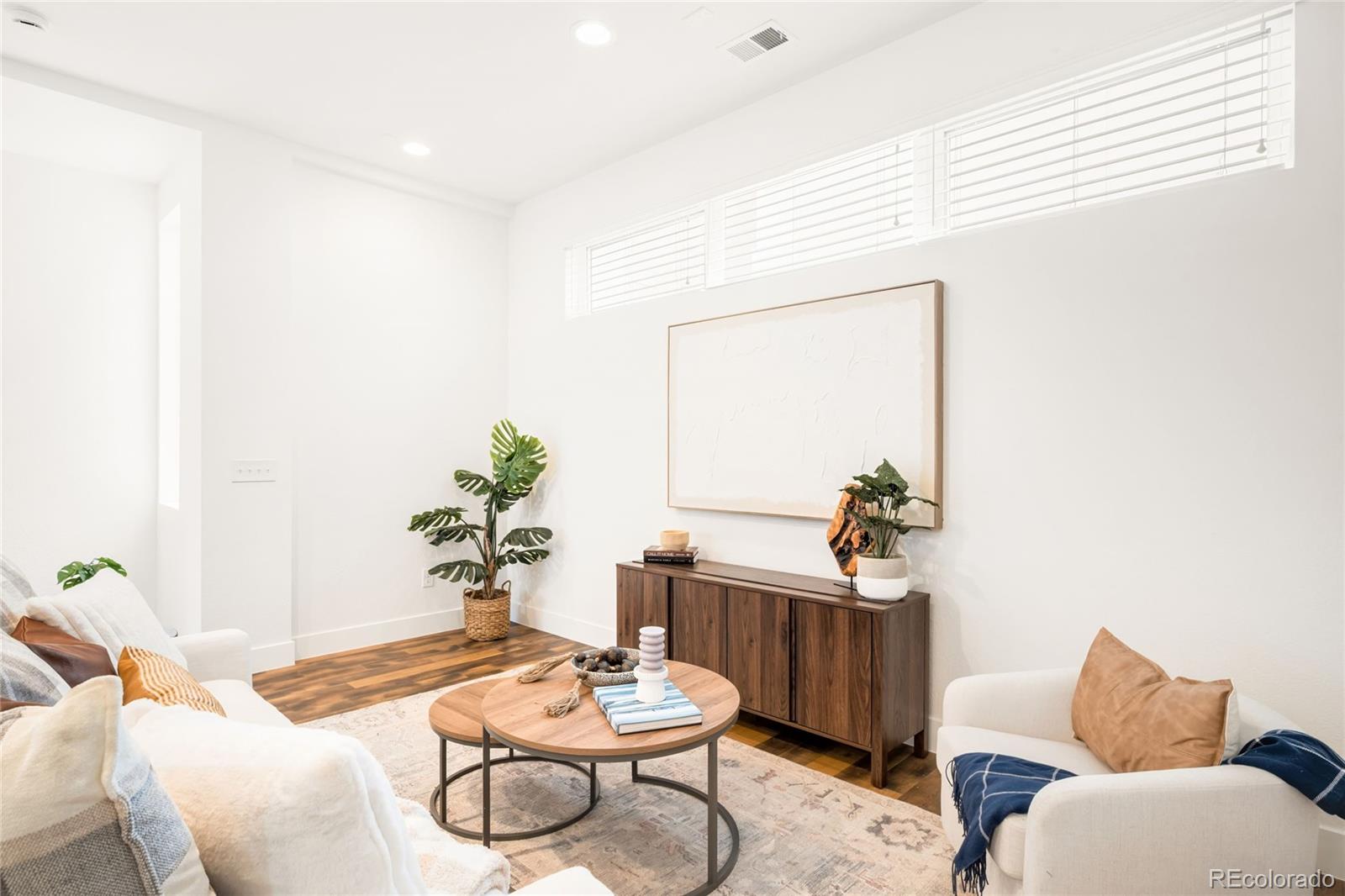 2815 W 25th Avenue Unit: 4