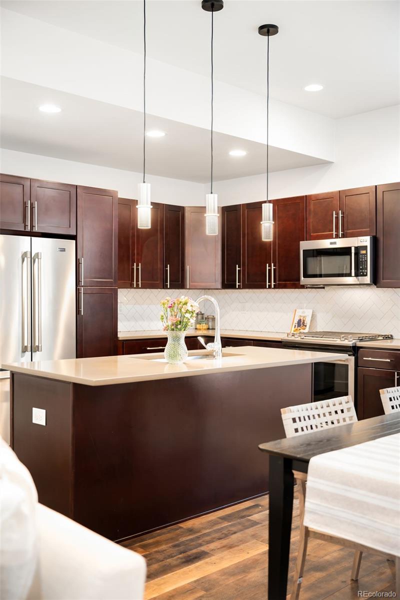 2815 W 25th Avenue Unit: 4