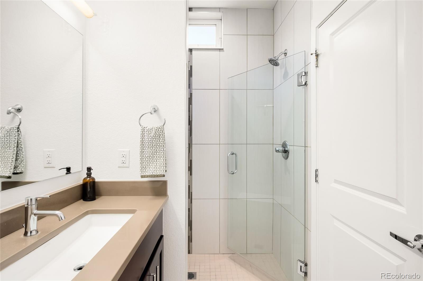 2815 W 25th Avenue Unit: 4