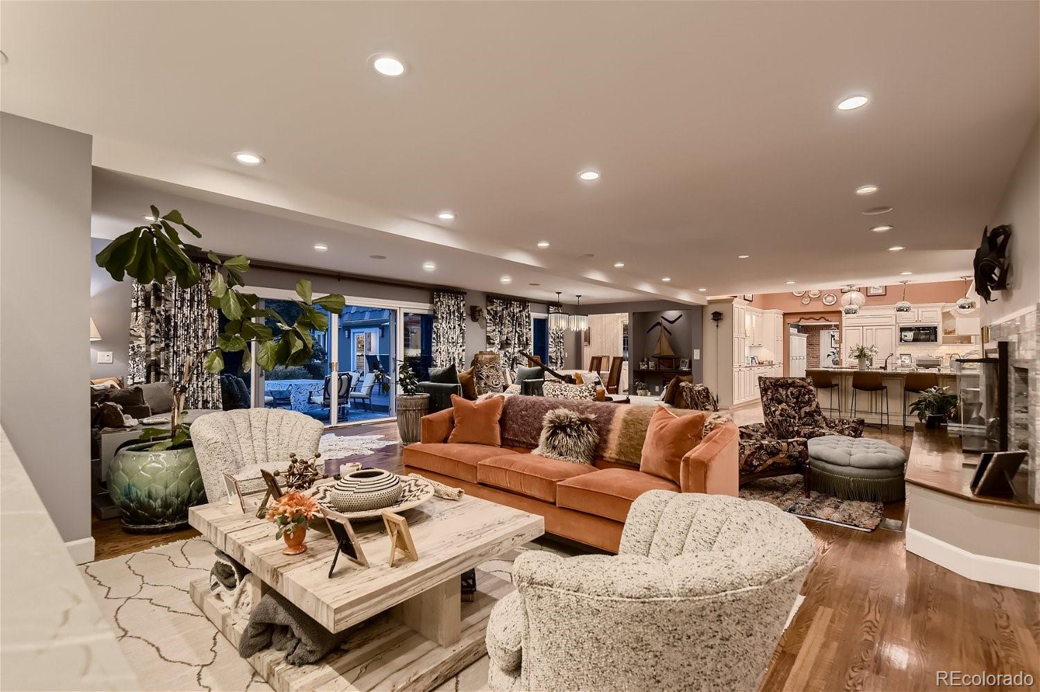 4290 S Hudson Parkway