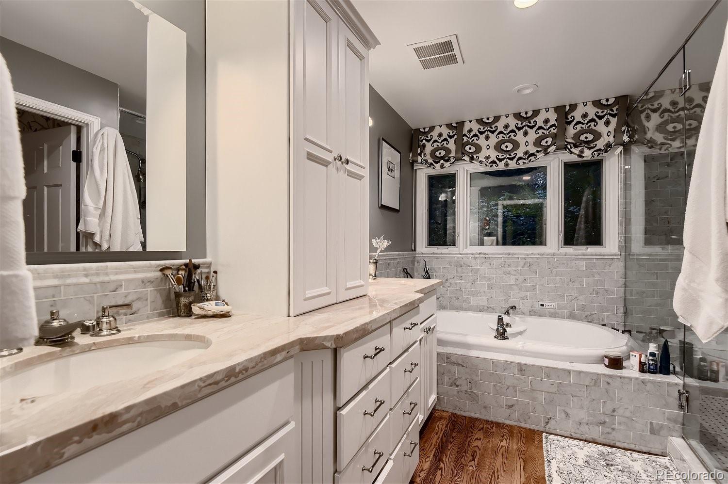 4290 S Hudson Parkway