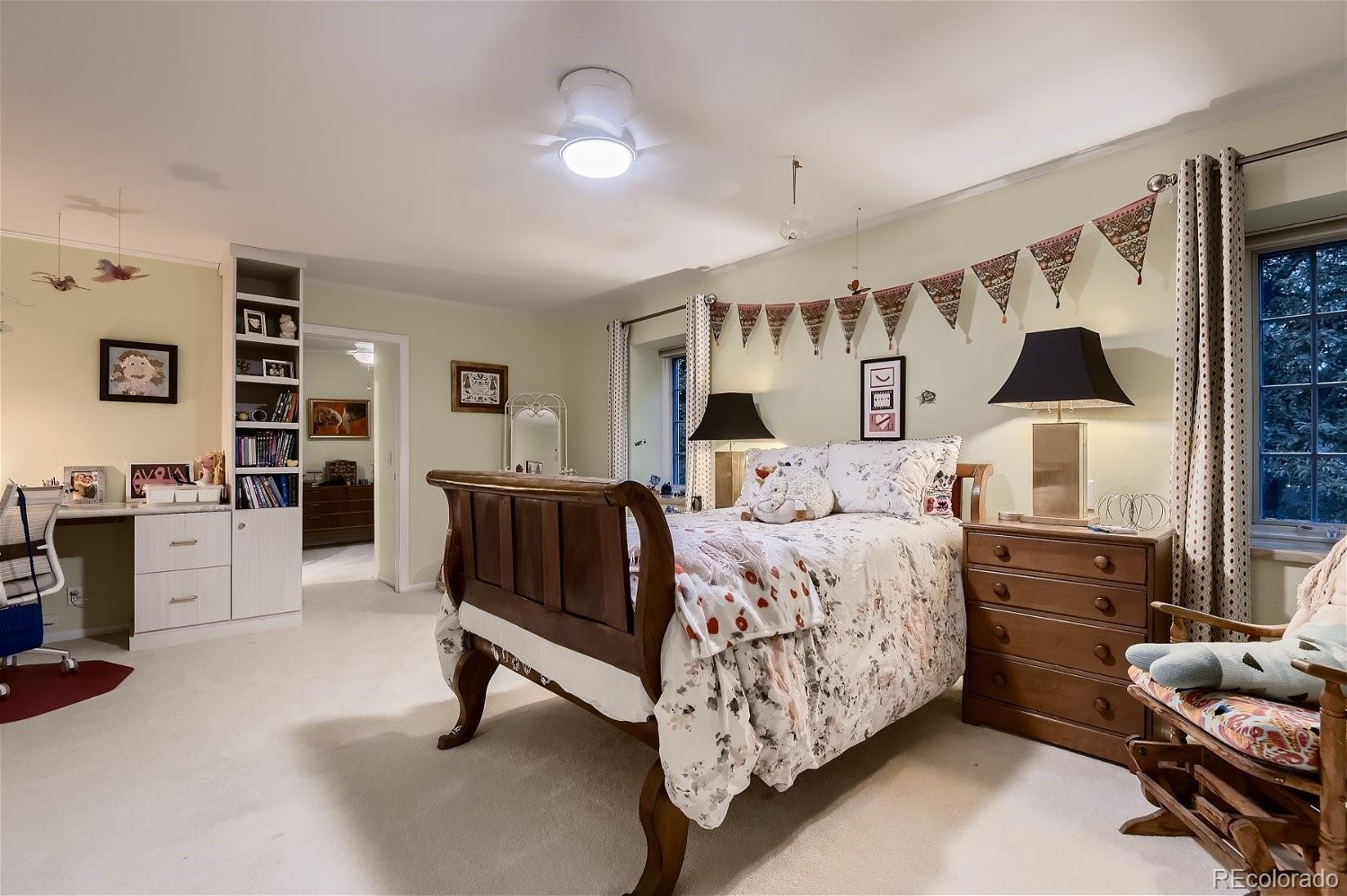 4290 S Hudson Parkway