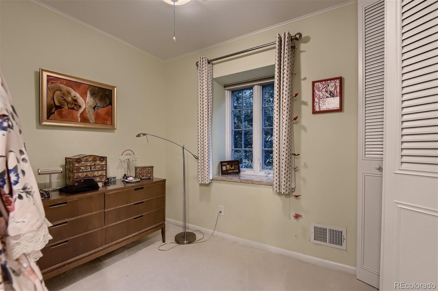 4290 S Hudson Parkway