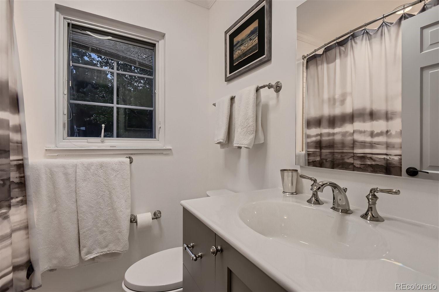 4290 S Hudson Parkway