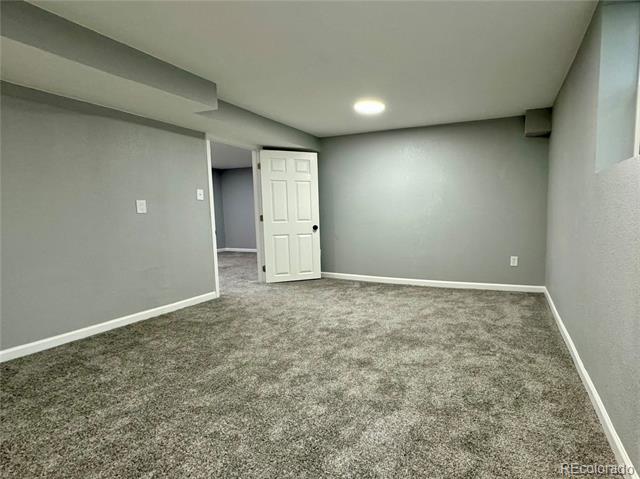 3449 W Alamo Place
