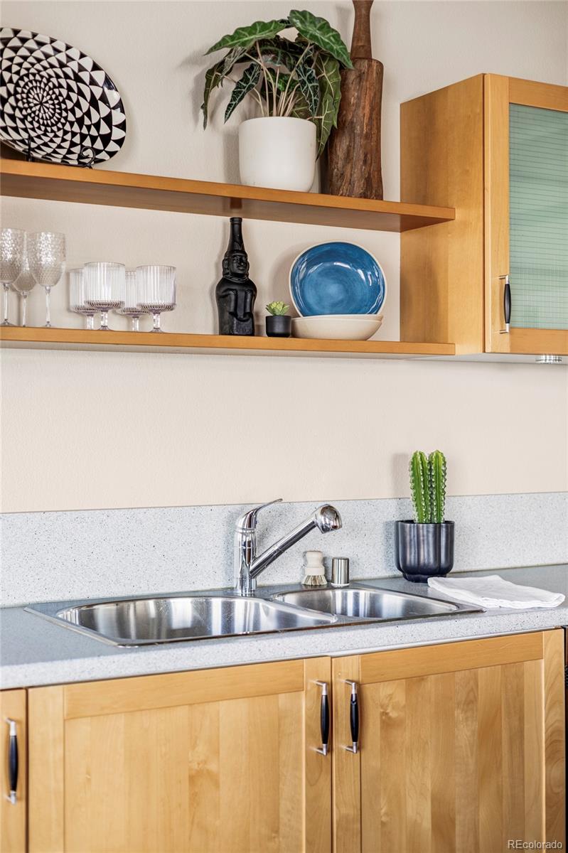 1499 Blake Street Unit: 4O