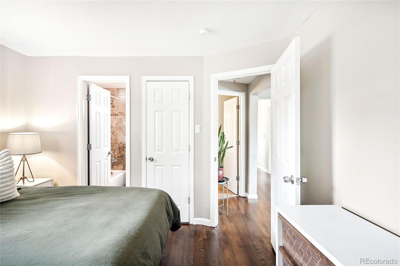 1320 S Xavier Street