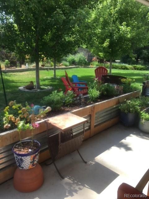 3797 S Jasmine Street