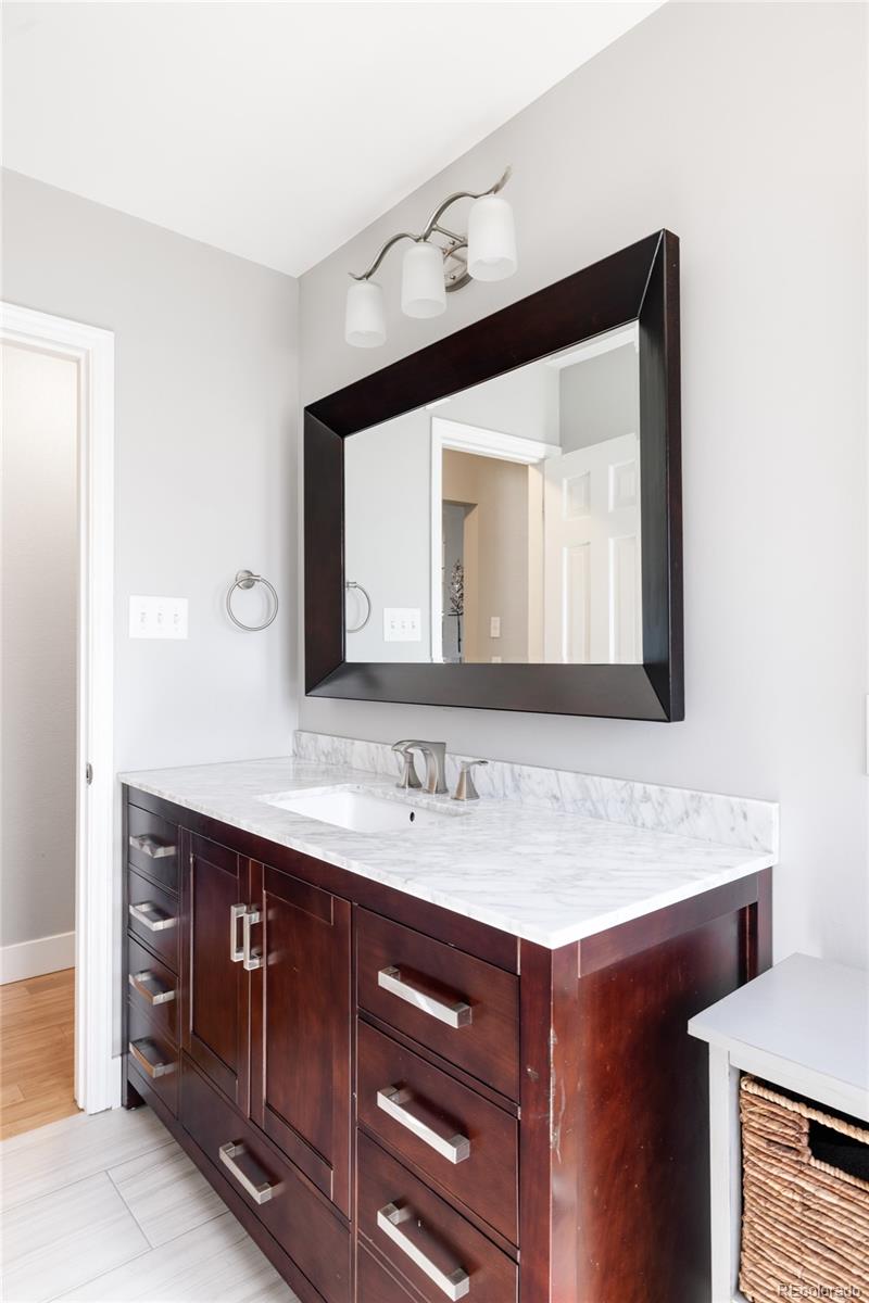 3797 S Jasmine Street