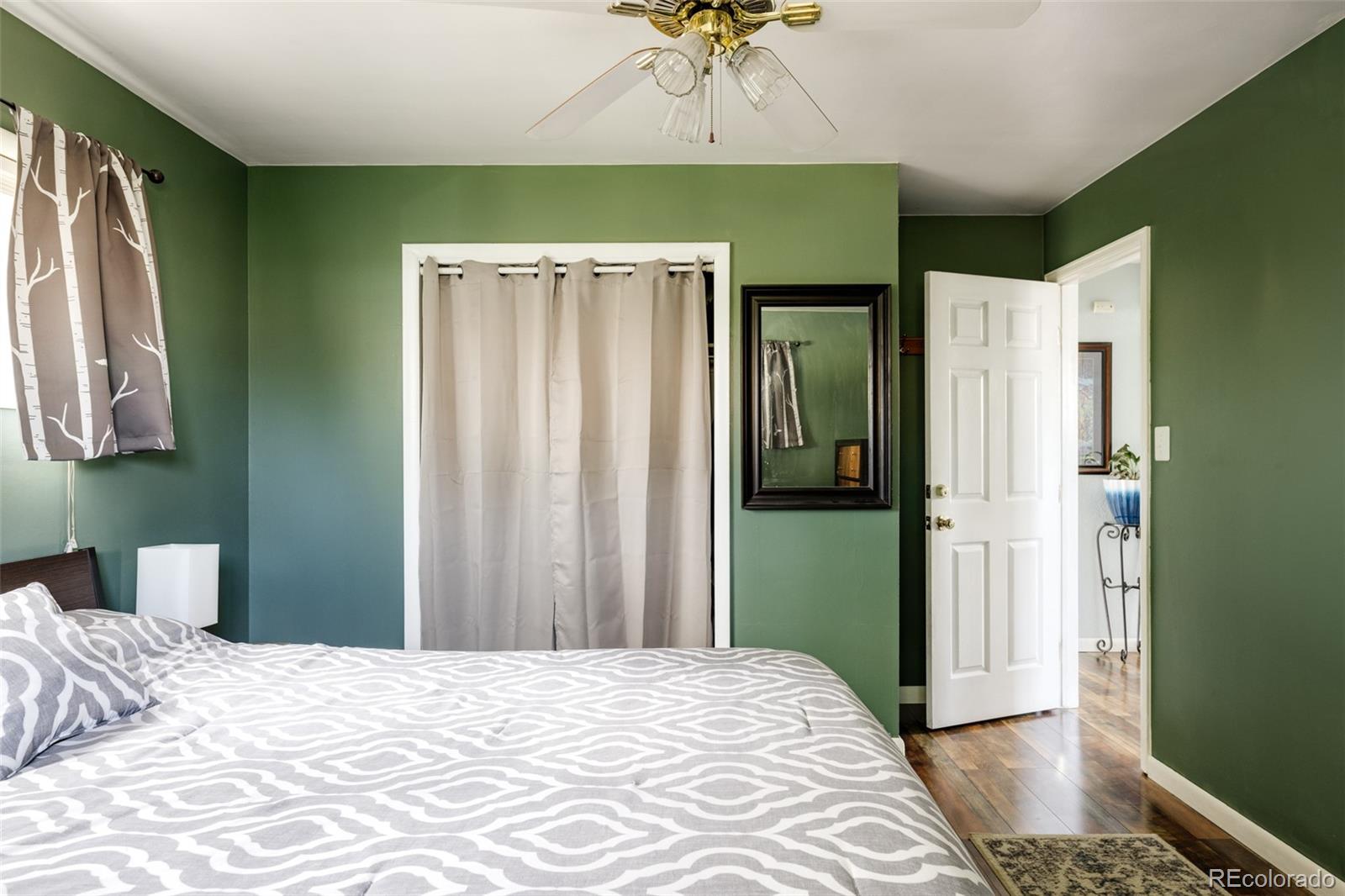 1797 E 113th Place