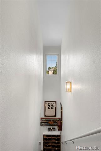 19283 E Idaho Drive Unit: 105