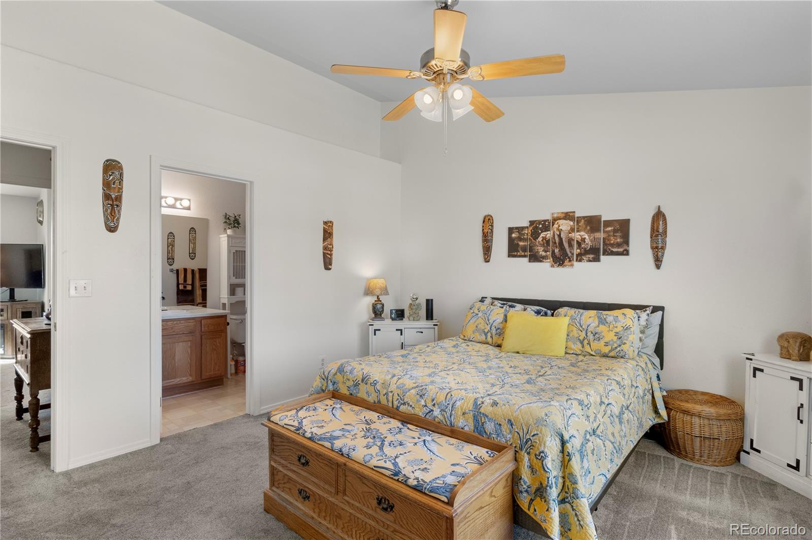19283 E Idaho Drive Unit: 105