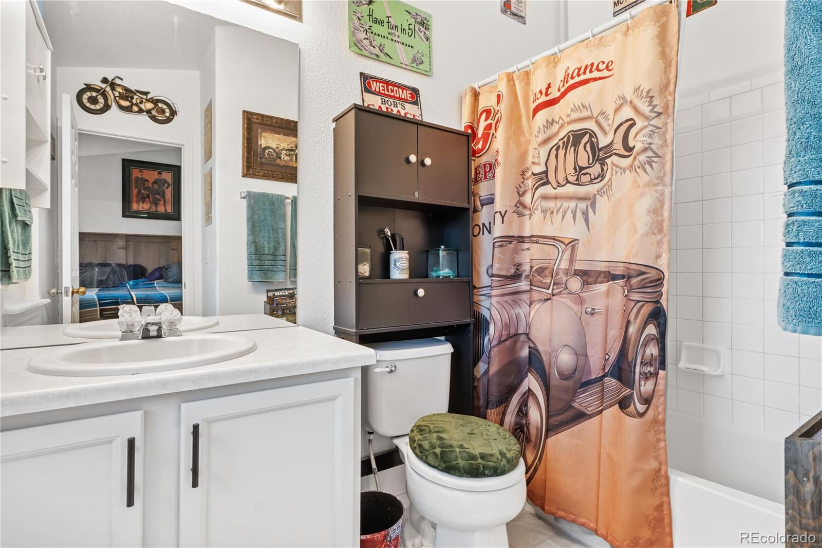 19283 E Idaho Drive Unit: 105