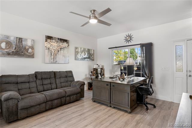 19283 E Idaho Drive Unit: 105