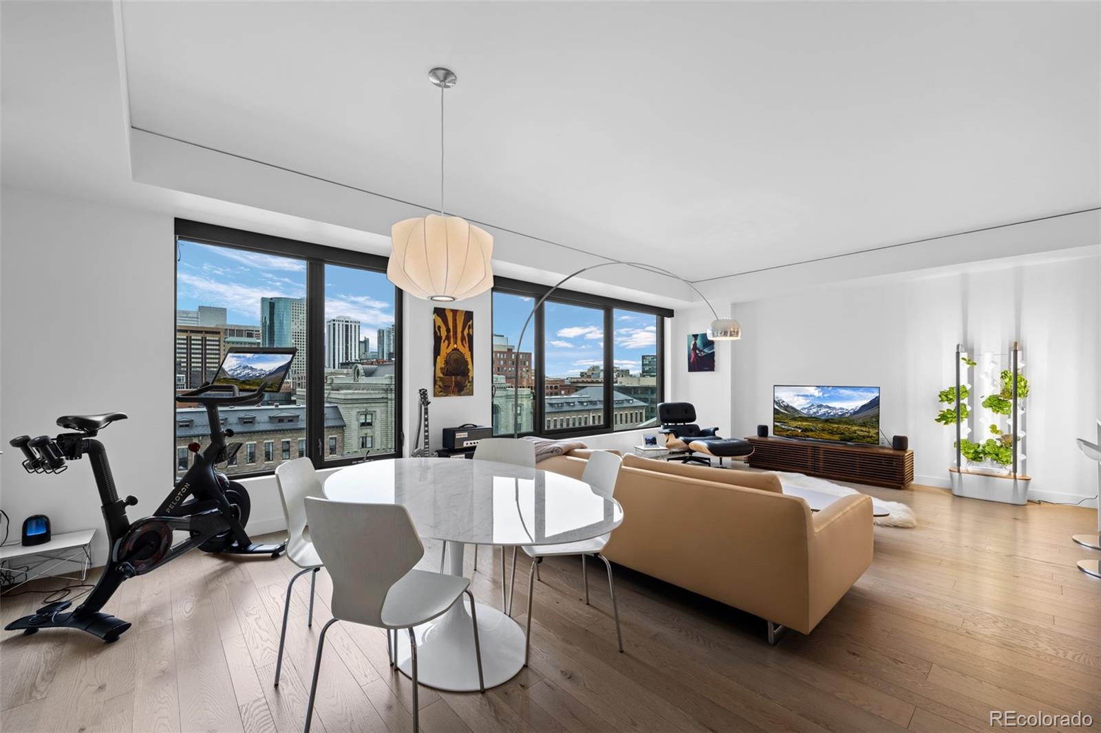 1750 Wewatta Street Unit: 700